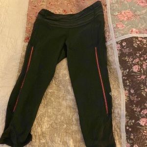Lululemon capris